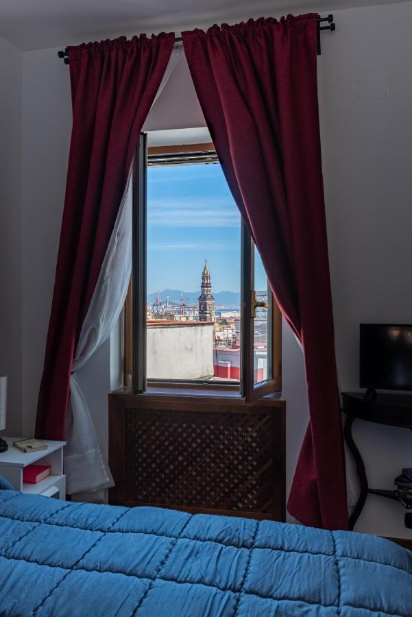 L'Attico Fuggente Hotell Neapel Exteriör bild